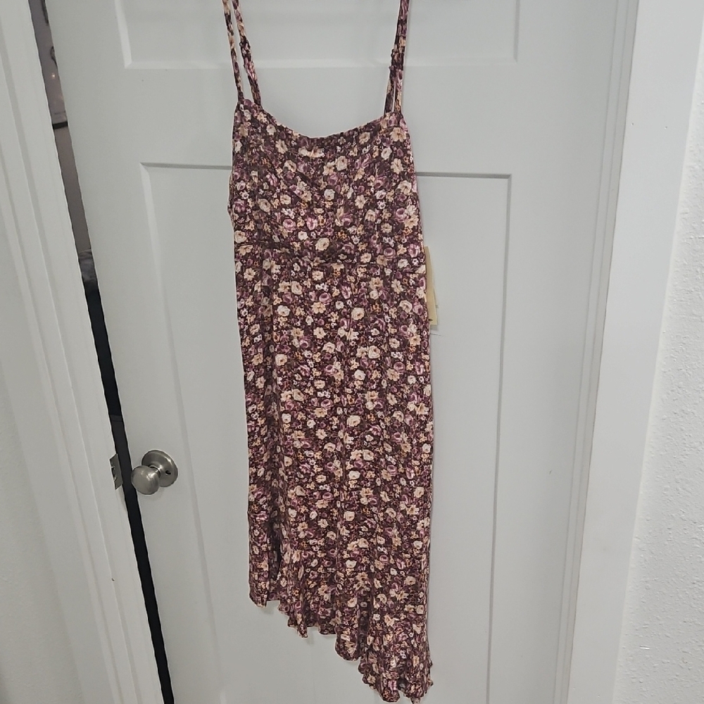 Chic Asymmetrical Floral Dress